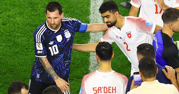 Cầu thủ Jordan khoe ảnh chụp cùng Messi dù thua Argentina: Sức hút GOAT lan tỏa khắp thế giới - hình ảnh - winxx88.vip Cầu thủ Jordan khoe ảnh chụp cùng Messi dù thua Argentina: Sức hút GOAT lan tỏa khắp thế giới - hình ảnh - winxx88.vip