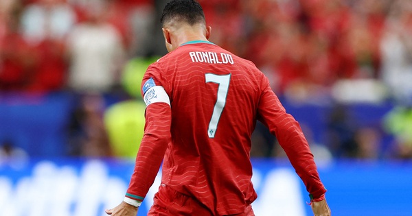 Ronaldo rực sáng, lập kỷ lục lịch sử tại World Cup - hình ảnh - winxx88.vip Ronaldo rực sáng, lập kỷ lục lịch sử tại World Cup - hình ảnh - winxx88.vip