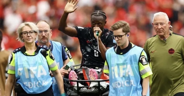 Cầu thủ Canada chia tay World Cup 2026 vì gãy chân: Nỗi đau giữa chiến thắng - hình ảnh - winxx88.vip