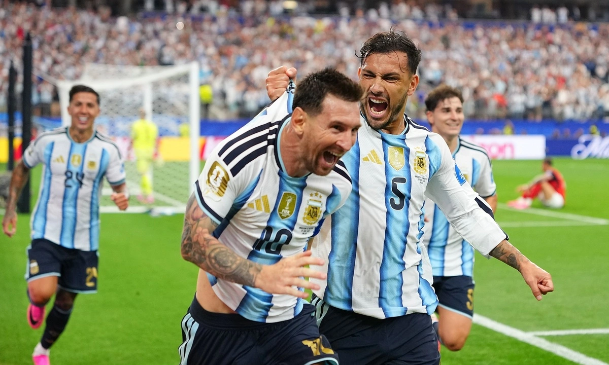 Messi: ‘Mọi thứ thật ngoạn mục’ sau cú đúp đưa Argentina vào vòng 1/16 - hình ảnh - winxx88.vip Messi: ‘Mọi thứ thật ngoạn mục’ sau cú đúp đưa Argentina vào vòng 1/16 - hình ảnh - winxx88.vip