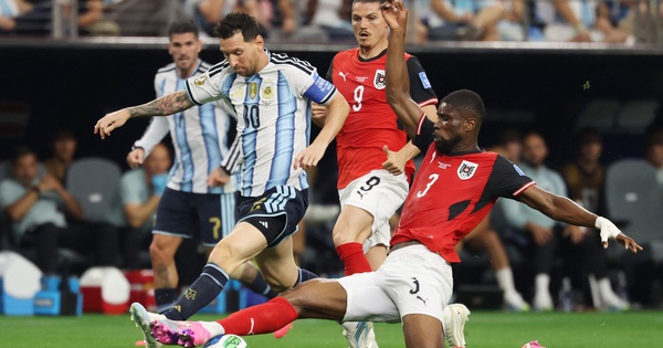 HLV Klopp ‘xin áo’ Mac Allister, ngưỡng mộ Messi: Câu nói khiến fan xúc động - hình ảnh - winxx88.vip