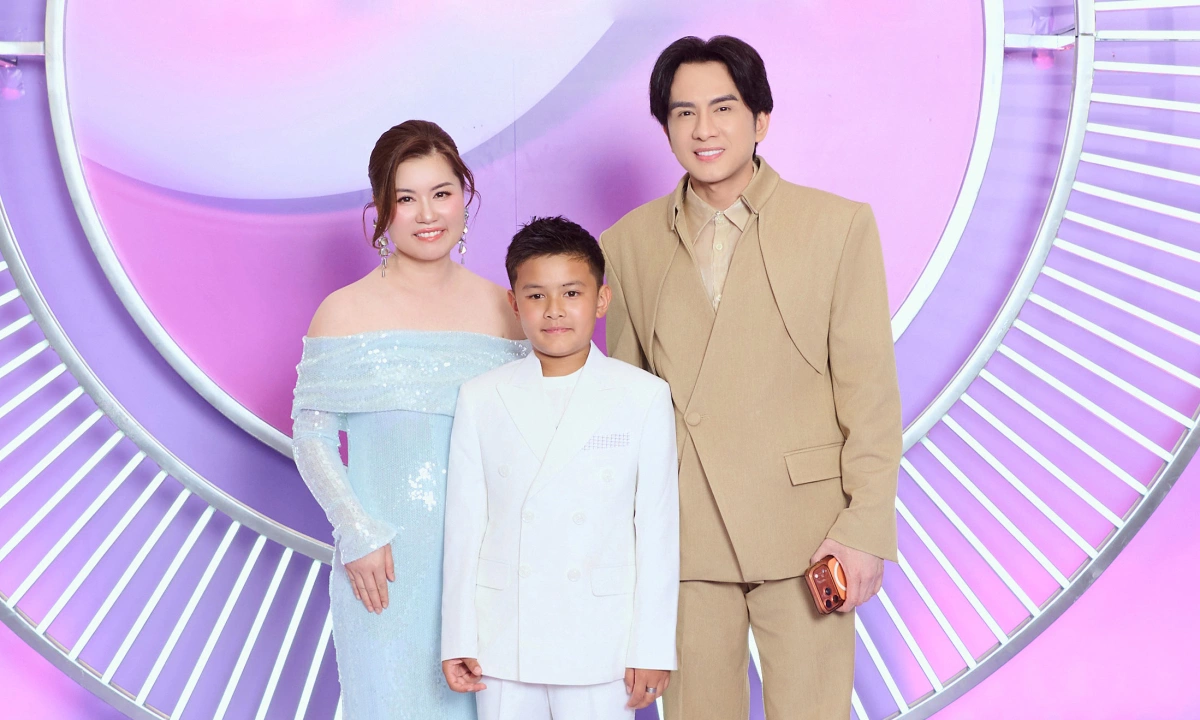 Đan Trường đưa vợ cũ và con trai đi sự kiện: góc nhìn mới cho người chơi Việt - hình ảnh - winxx88.vip