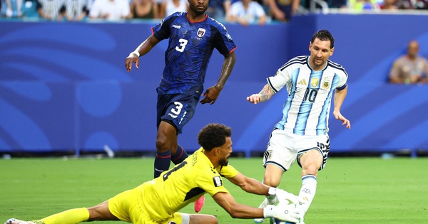 Khoảnh khắc thủ thành Vozinha chặn đứng cú sút của Messi gây sốt: Đỉnh cao đời người! - hình ảnh - winxx88.vip Khoảnh khắc thủ thành Vozinha chặn đứng cú sút của Messi gây sốt: Đỉnh cao đời người! - hình ảnh - winxx88.vip
