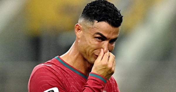 Chấm điểm Bồ Đào Nha – Tây Ban Nha: Ronaldo mờ nhạt, Yamal tỏa sáng - hình ảnh - winxx88.vip Chấm điểm Bồ Đào Nha – Tây Ban Nha: Ronaldo mờ nhạt, Yamal tỏa sáng - hình ảnh - winxx88.vip