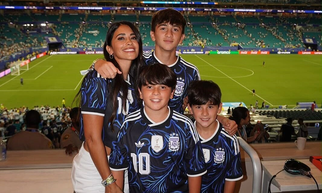 Vợ Messi cổ vũ cuồng nhiệt sau chiến thắng kịch tính – Cơ hội giải trí cùng XX88 - hình ảnh - winxx88.vip Vợ Messi cổ vũ cuồng nhiệt sau chiến thắng kịch tính – Cơ hội giải trí cùng XX88 - hình ảnh - winxx88.vip