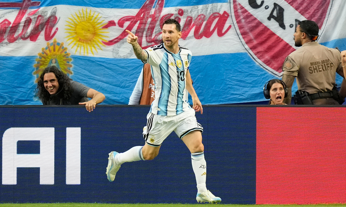 XX88 hỗ trợ 24/7: Messi lập kỷ lục World Cup, Argentina thắng nghẹt thở Cape Verde - hình ảnh - winxx88.vip XX88 hỗ trợ 24/7: Messi lập kỷ lục World Cup, Argentina thắng nghẹt thở Cape Verde - hình ảnh - winxx88.vip