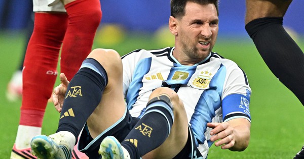 Argentina đặt quá nhiều gánh nặng lên vai Messi: Thiên tài cũng có lúc mệt!: góc nhìn mới cho người chơi Việt - hình ảnh - winxx88.vip Argentina đặt quá nhiều gánh nặng lên vai Messi: Thiên tài cũng có lúc mệt!: góc nhìn mới cho người chơi Việt - hình ảnh - winxx88.vip